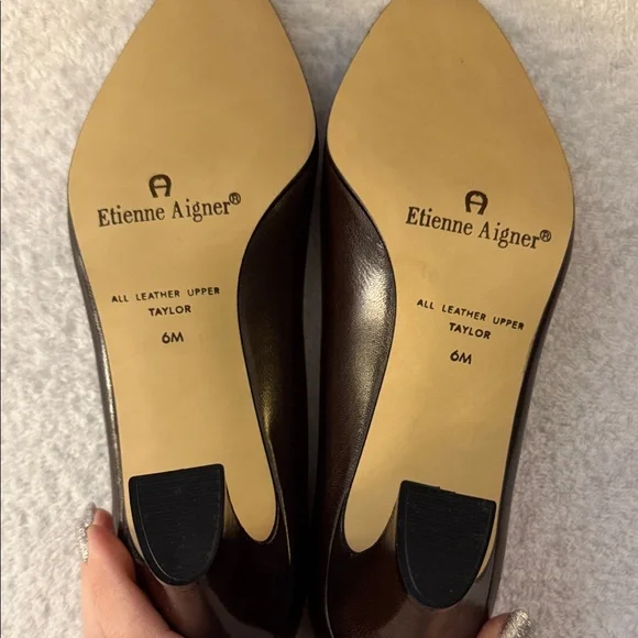NWT VTG Etienne Aigner Taylor Truffle Spain Leather Mid-Heel Pumps 90s Office - Picture 9 of 14
